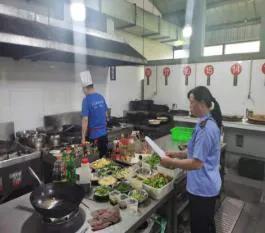 泰州姜堰确保 集中供餐 食品安全
